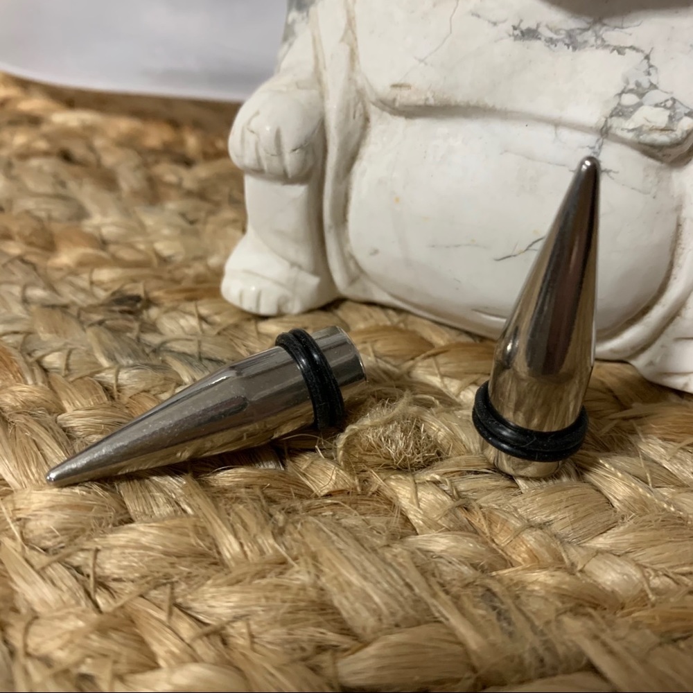 00 gauge tapers for gauging ears
